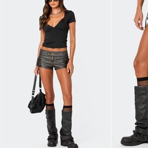 Edikted Black Women Shorts